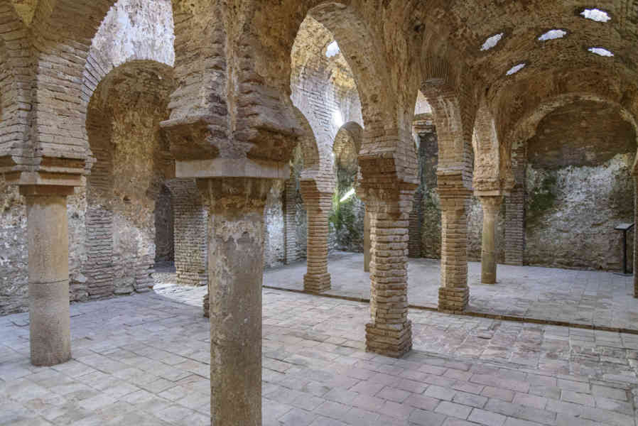 Málaga - Ronda 058 - Baños Árabes.jpg